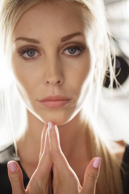 Güzellik modeli yüz