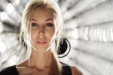 Güzellik modeli yüz