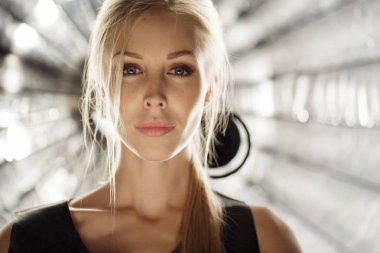 Güzellik modeli yüz