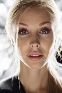 Güzellik modeli yüz