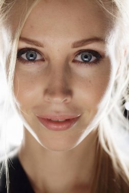 Güzellik modeli yüz