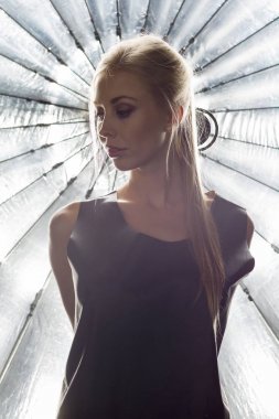 Güzellik modeli yüz