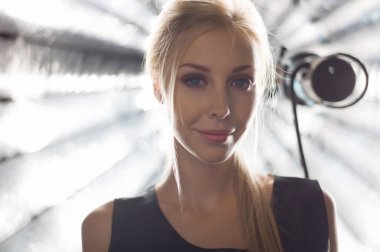 Güzellik modeli yüz