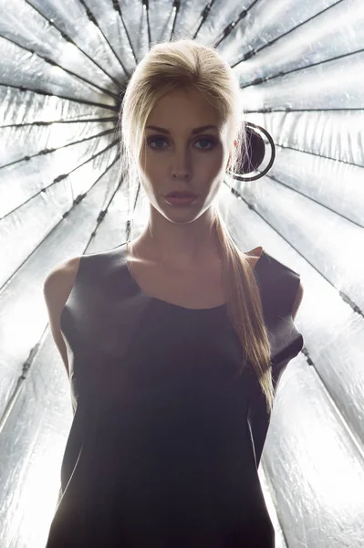 Güzellik modeli yüz