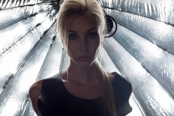 Güzellik modeli yüz