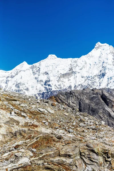 雪山环抱的喜马拉雅山 — 图库照片
