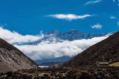 dağlar Nepal