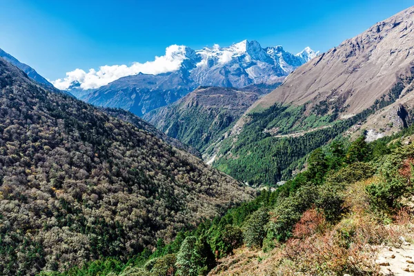 Hory a kopce v Nepálu — Stock fotografie