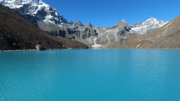 Gokyo jezioro w Himalaje — Wideo stockowe