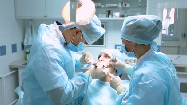 Стоматологія. Стоматологічне лікування — стокове відео