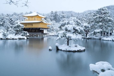 Kinkakuji Tapınağı ve kar manzara, Kyoto, Turizm Japonya