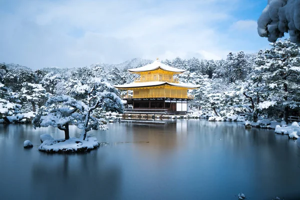 Kinkakuji Tapınağı ve kar manzara, Kyoto, Turizm Japonya
