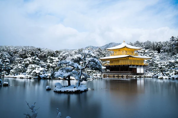 Kinkakuji Tapınağı ve kar manzara, Kyoto, Turizm Japonya