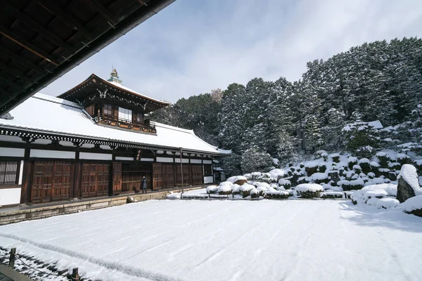 Tofukuji chrám sníh scénu, Kjóto, cestovní ruch Japonsko — Stock fotografie