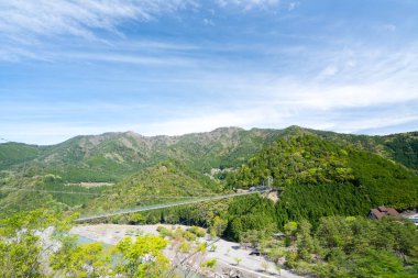 Japonya 'nın en iyi Tanize asma köprüsü, Nara, Japonya