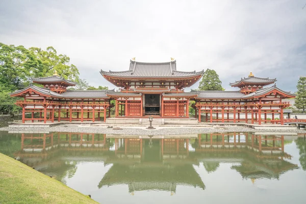Храм Біодуїна Кіото Туризм Джапану — стокове фото