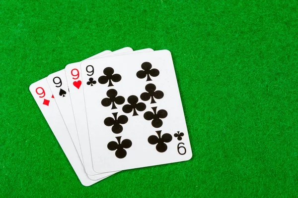 iki dirhem bir çekirdek 4 bir tür iskambil kartları