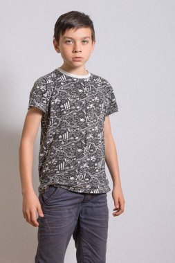 Endişeli bir çocuk portresi