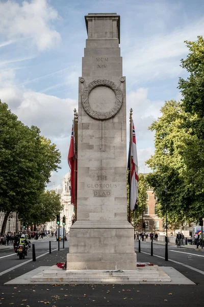The Cenotaph, Whitehall. — Stockfoto