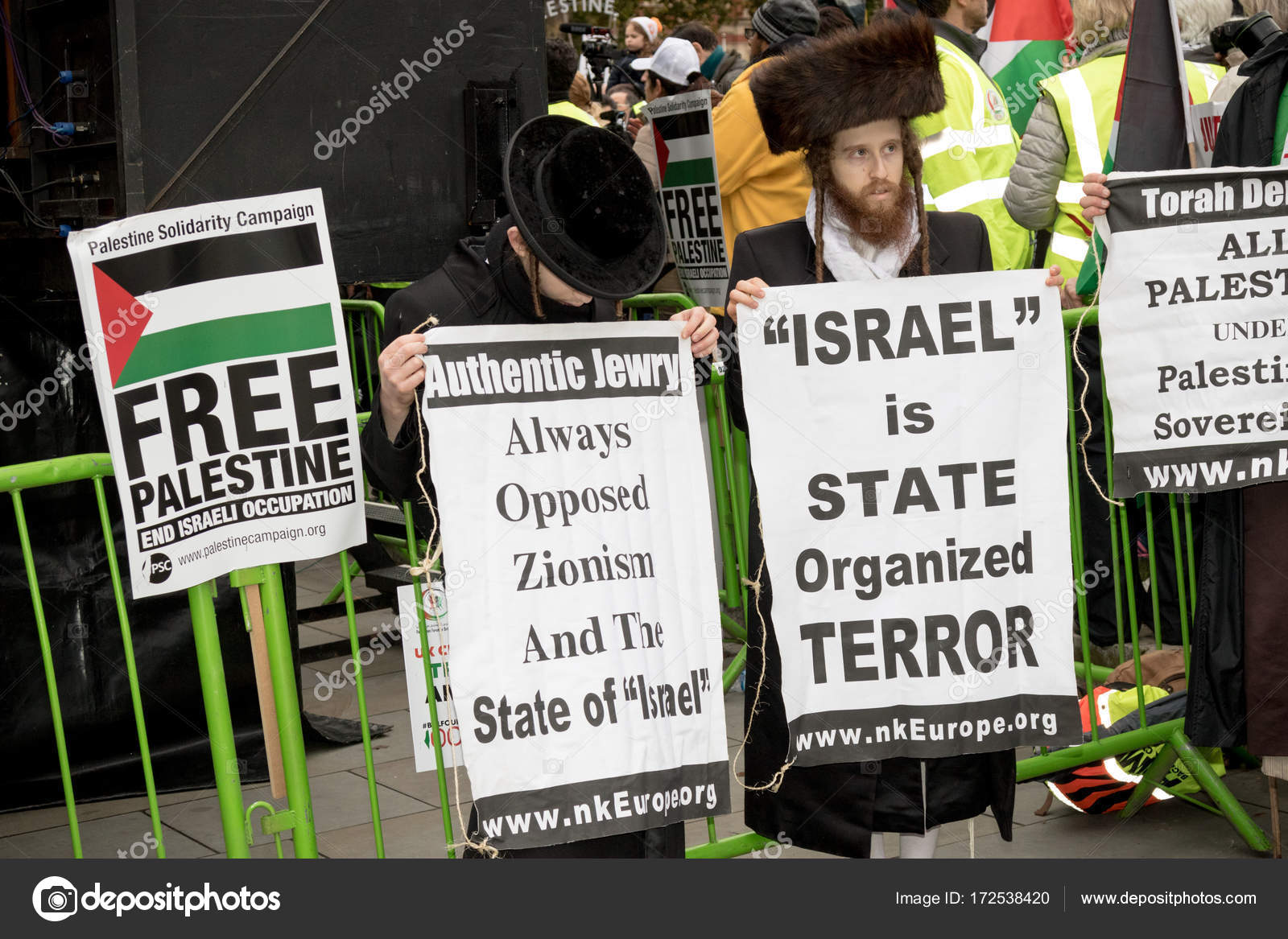 National Demo: Justice Now - Make it right for Palestine London — Stock