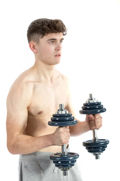 18-jarige tiener Gewichtheffen — Stockfoto