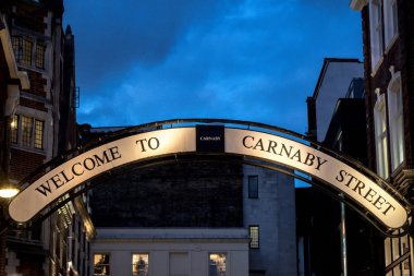 Tabela, Westminster, Londra Carnaby Street City