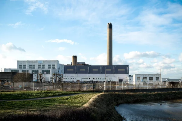 Littlebrook-elektriciteitscentrale aan de oevers van de rivier de Theems — Stockfoto