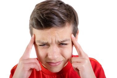 Genç Beyaz genci kafasının içindeki acıyla