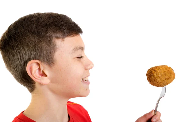 Молодий білий хлопчик-підліток з шотландським яйцем — стокове фото