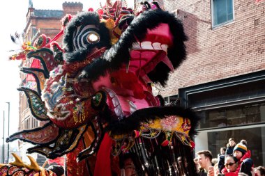 Çin yeni yıl içinde Londra yıl için kutlamak için festivaller 