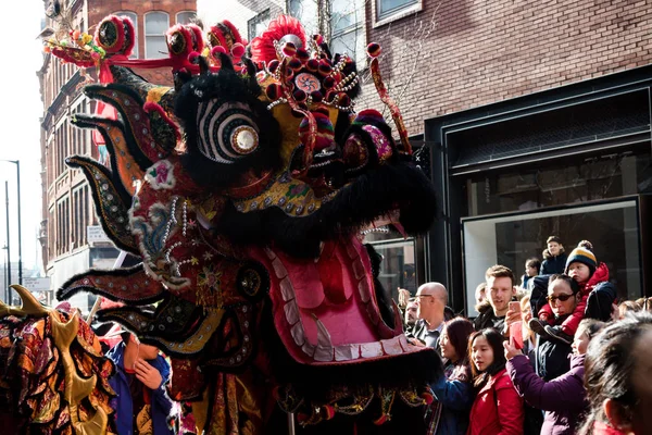 Feesten te vieren Chinese Nieuwjaar In Londen voor jaar van — Stockfoto