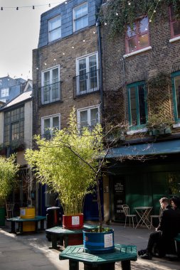 Binalarda, Neal's Yard alan Covent Garden