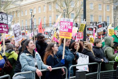 Londra Mart Stand Up ırkçılık