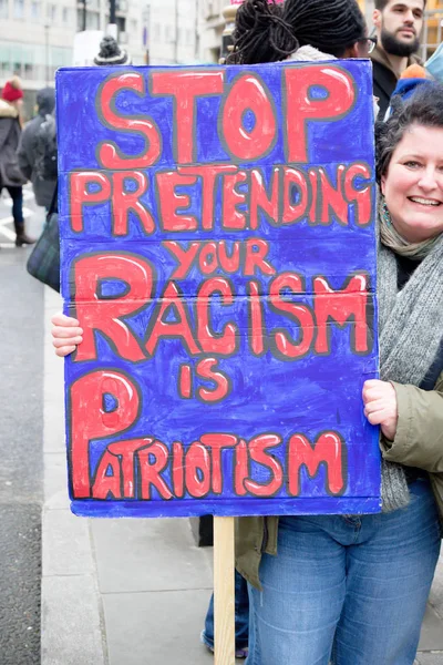Der aufstand gegen rassismus marsch durch central london — Stockfoto