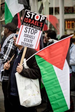 Palestine destek İsrail Büyükelçiliği Londra yakınlarındaki protesto
