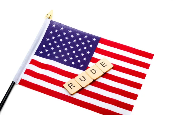 米国の旗は白い背景に孤立しており 看板はRudeを読んでいます — ストック写真
