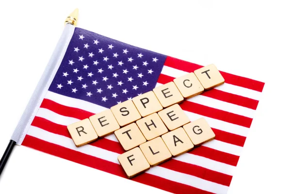 Vlajka Spojených Států Izolovaných Bílém Pozadí Nápisem Respect Flag — Stock fotografie