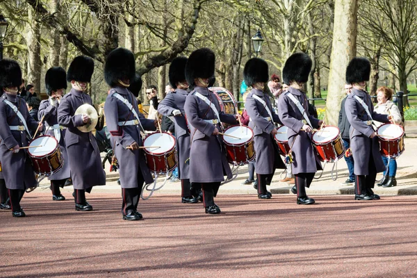 Londres Royaume Uni Mars 2020 Marche Des Soldats Britanniques Sur — Photo