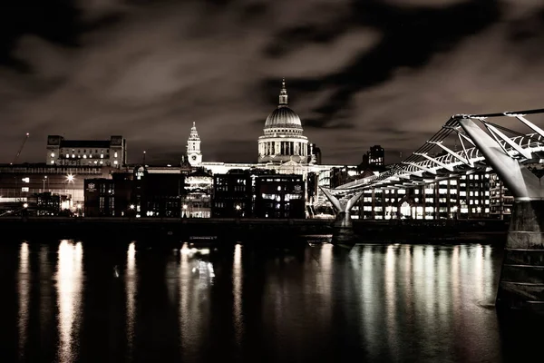 Londra Birleşik Krallık Mart 2020 Paul Katedrali Londra Hava Karardıktan — Stok fotoğraf