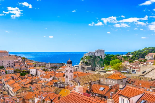 Aerial cityscape Dubrovnik town. — Stock Photo, Image