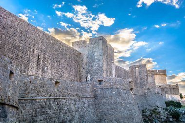 Dubrovnik surları.