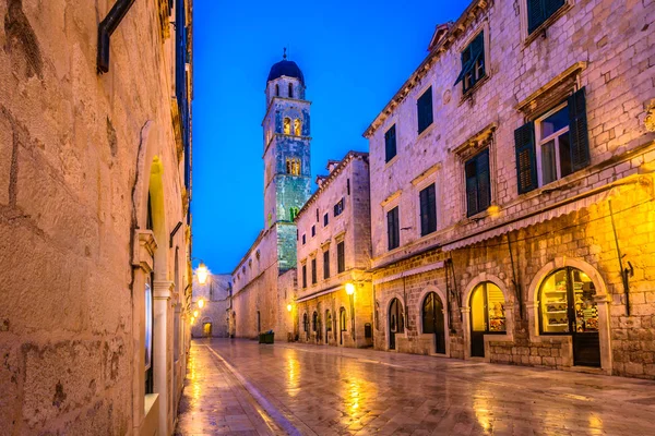 Dubrovnik Stradun eski sokak.