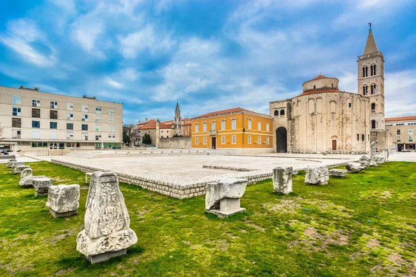 Starożytne ruiny Zadar. — Zdjęcie stockowe