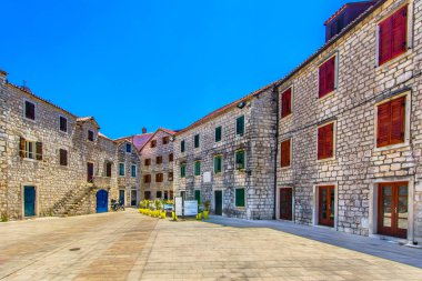 Kare mimari Hvar adası.