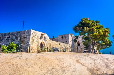 Fort St. George VIs.