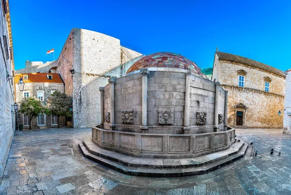Dubrovnik oude landmark. — Stockfoto