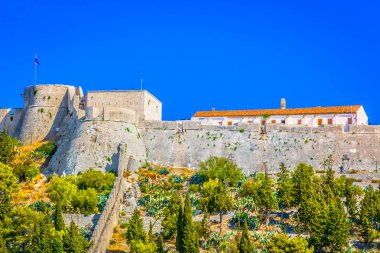 Fort Anıtı şehir Hvar.