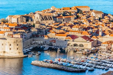 Dubrovnik kıyı kenti hava.
