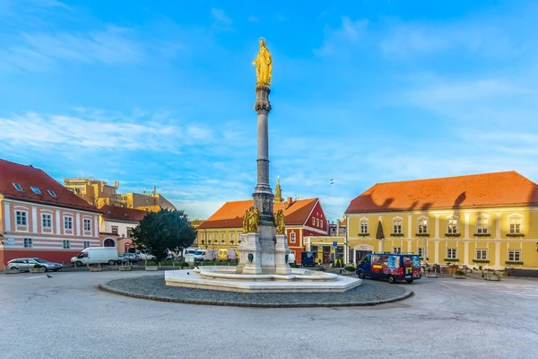 Het Platform Zagreb Binnenstad Schilderachtig Kleurrijke Uitzicht Het Beroemde Plein — Stockfoto