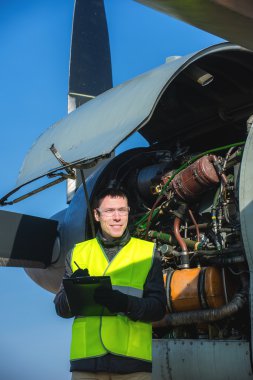 Mekanik kontrol uçak motoru